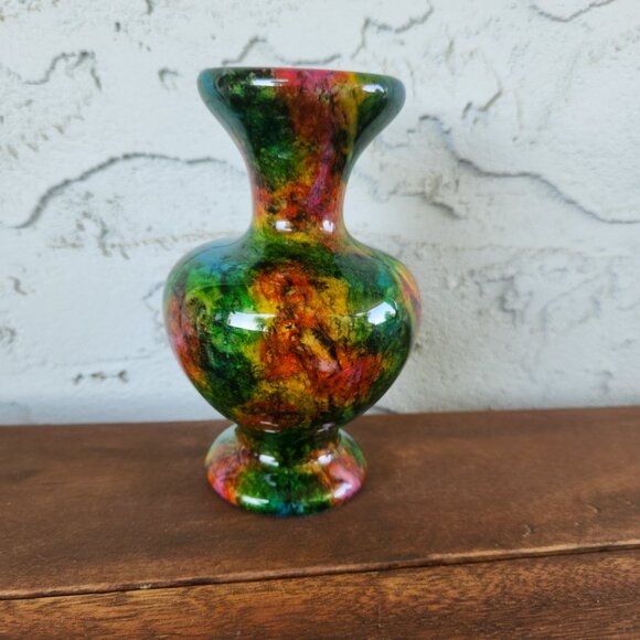 Natural Seven Colors Jade Vase, Hand-Carved Stone Vase, Taiwan 5.5", 818g - Picture 3 of 9